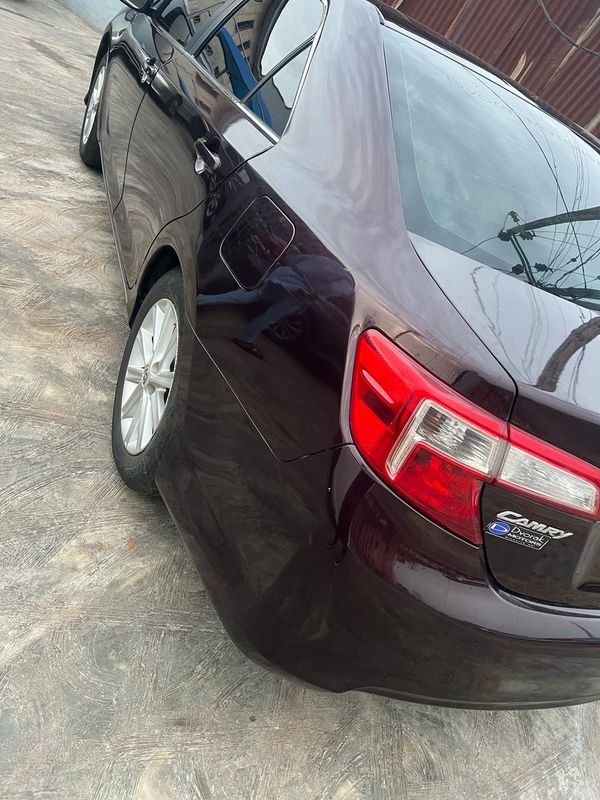 Thumbnail 7 of 2014 Toyota Camry XLE